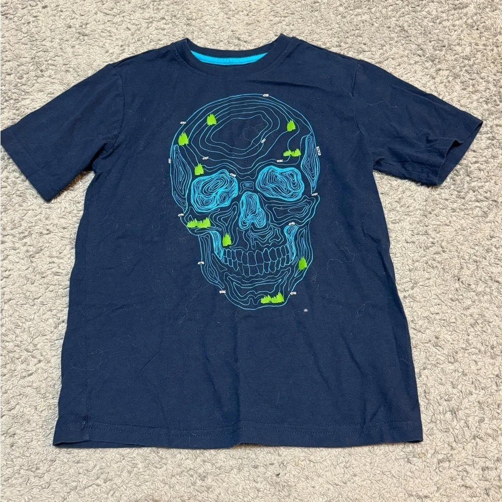 🌼4/$25🌼 Youth Boy size8 Graphic Shirts Bundle
